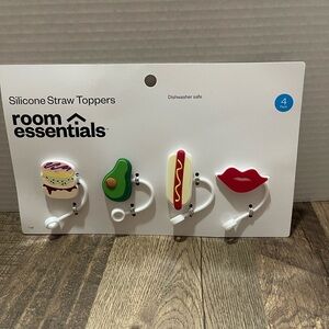 New silicone straw toppers